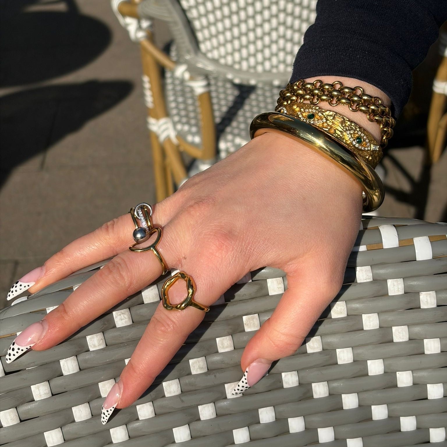 bague ronde en acier inoxydable et dorée